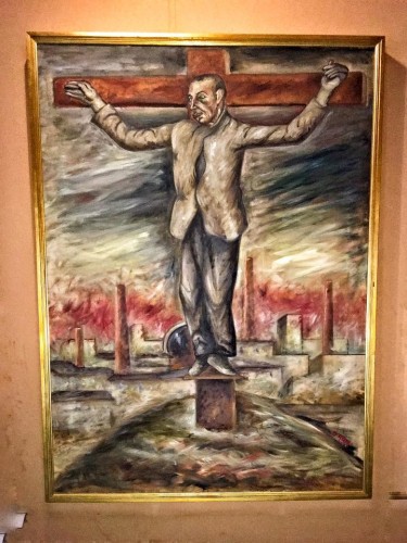 Современное религиозное искусство. Работа - это крест. Ватикан