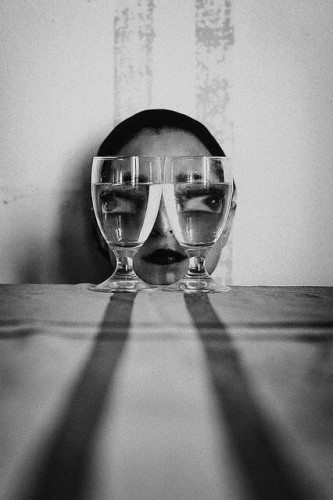 Тот, кто не парится, того парят другие.