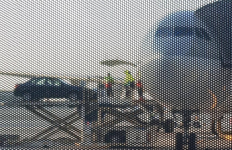 На пассажирских самолетах оказывается перевозят автомобили!