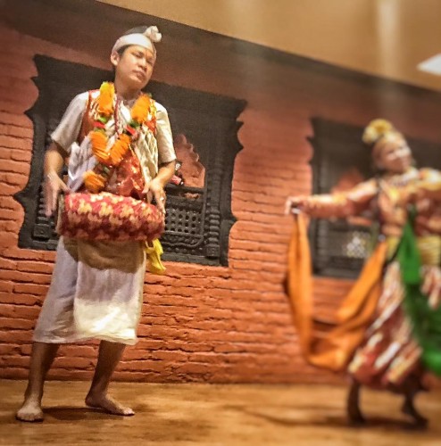 В гареме ничто уже не в состоянии помешать плохому танцору...