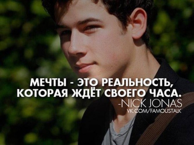 Единственная реальность, которая ждёт своего часа, - это смерть, для проявления остальных реальностей приходится по утрам вставать на работу...
